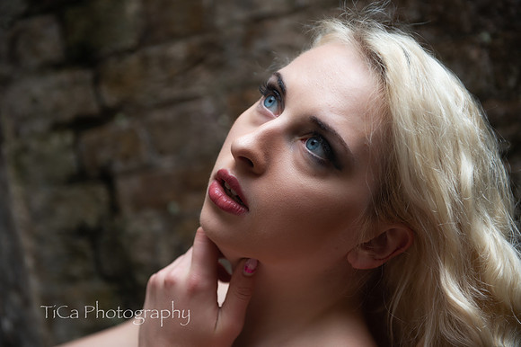 Kat025