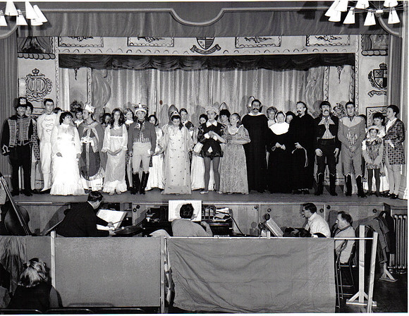 ROSE AND THE RING 1970