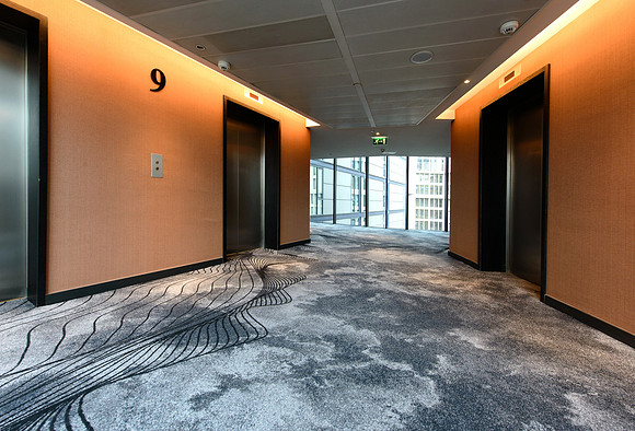 Curio048