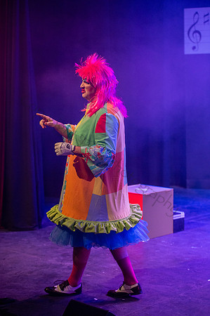 Panto073