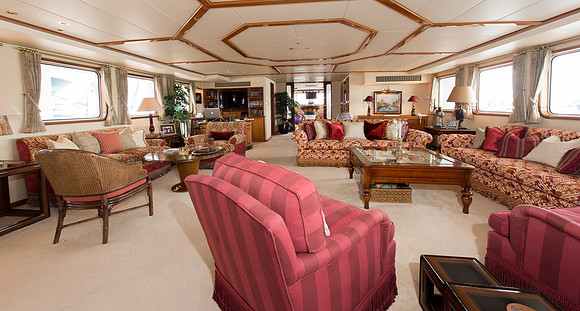 Saloon09
