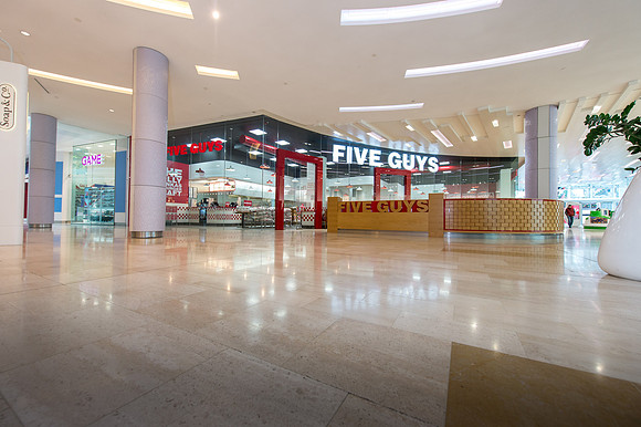 Five Guys006