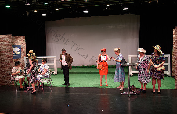 Ladies Day082