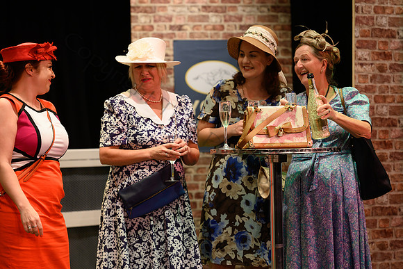 Ladies Day089
