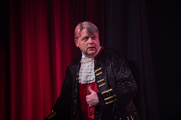 Panto056