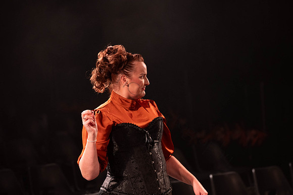 Cinders051