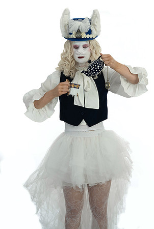 Alice 13