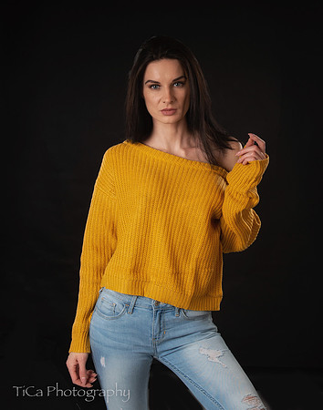 Amber 2-5727