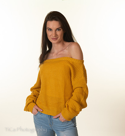 Amber 2-5715