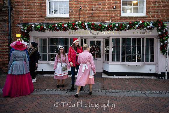 Christmas windows010